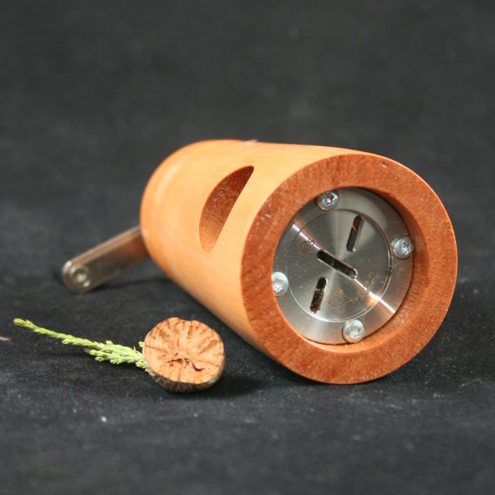 Muskatmühle Birne Kegelform mit Struktur 424.3